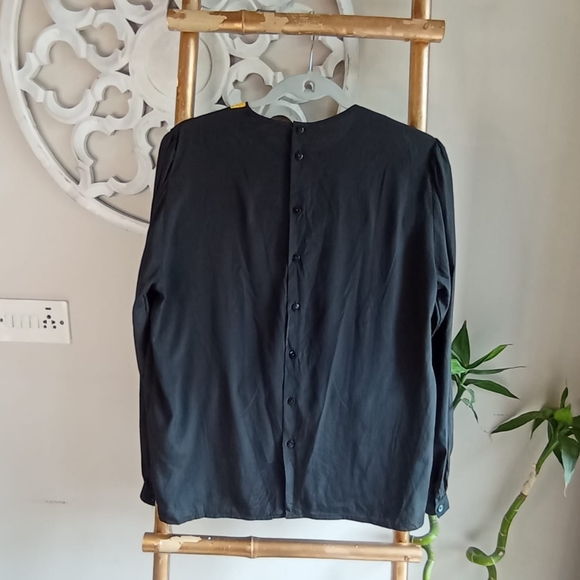 Vintage Geometric Flowy Top - Picture 5 of 16